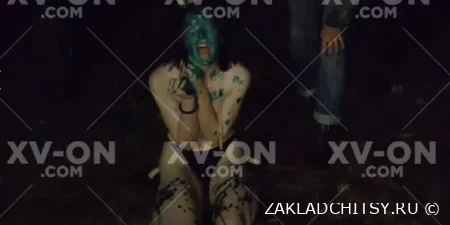 Раздели и наказали малышку закладчицу ночью в лесу